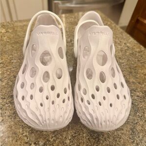 Merrell White Ventilated Slip-Ons